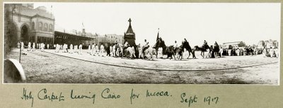 1917年9月，圣地毯离开开罗前往麦加 作者 上尉亚瑟·罗兹（Arthur Rhodes）