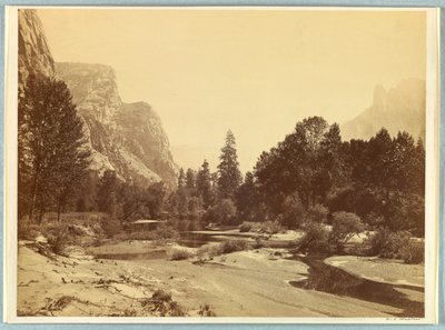上山谷，优胜美地 作者 Carleton E. Watkins