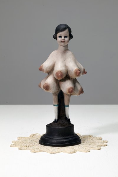 El Shaddai，2013 年（青铜上的油画颜料） 作者 凯西·皮尔金顿