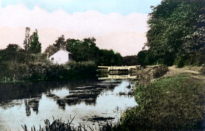 伯克郡泰晤士河上的桑宁·洛克（Sonning Lock），1926年。 作者 Cavenders有限公司
