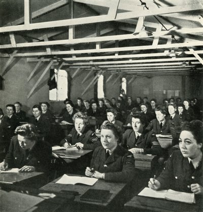 c1943年将进行一次考试。 作者 塞西尔·比顿（Cecil Beaton）