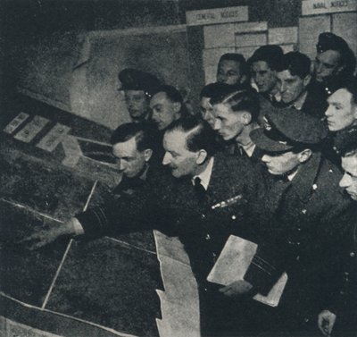 目标地区的特征，1941年 作者 塞西尔·比顿（Cecil Beaton）