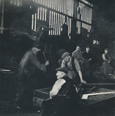 1941年造船现场 作者 塞西尔·比顿（Cecil Beaton）