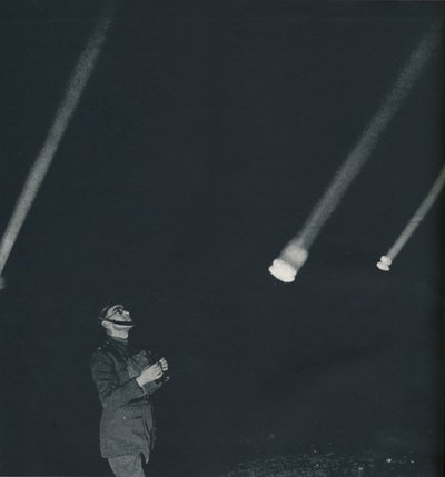 战争...，1941年 作者 塞西尔·比顿（Cecil Beaton）