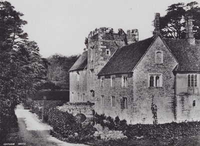 Ightham Mote（黑白照片）。 作者 查尔斯·埃森海克·科克