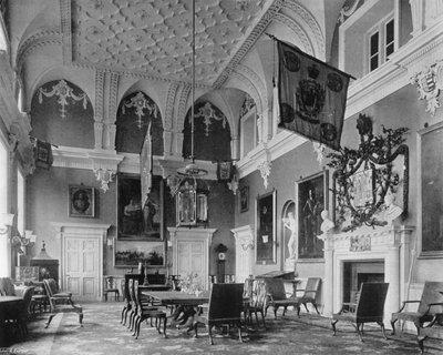 Dining-Hall (b/w photo) 作者 查尔斯·拉瑟姆（Charles Latham）