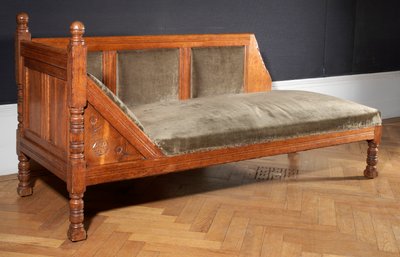客厅沙发，c.1874（橡木） 作者 查尔斯·洛克·伊斯特莱克