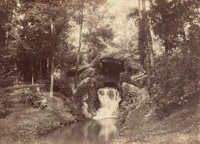 石窟，Mare aux Biches，布洛涅森林，1858-1860 年（照片） 作者 查尔斯·马维尔