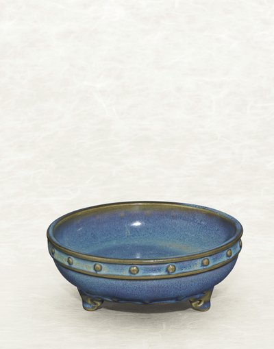 钧“九号”三脚架水仙碗，元-明 作者 中文学校