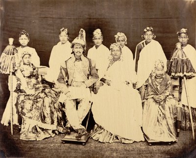 Jung Bahadoor 与他的主要妻子、两个女儿和女奴 作者 克拉伦斯·康明·泰勒