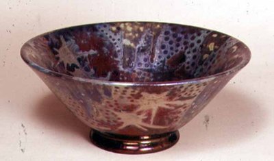 有光泽装饰的碗，1890年（陶器） 作者 克莱门特·马西耶（Clement Massier）