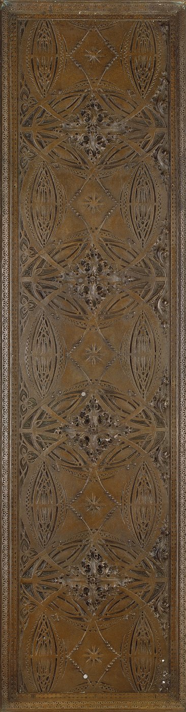 饰有风格化植物图案和古典叶形边框的饰带，约c.1893（镀青铜锻铁） 作者 Dankmar 和 Sullivan Louis Adler