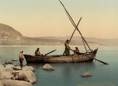 湖上的渔船，圣地太巴列，约 1890-1900 年（感光照片印刷品） 作者 底特律摄影公司