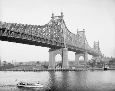 Jembatan Pulau Blackwell, Kota New York, AS, c.1910 (foto b/w) 作者 底特律出版公司