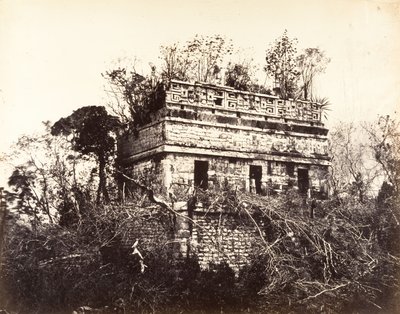 监狱，Chichen-Itza，1857-89。 作者 德西雷·夏奈（DésiréCharnay）