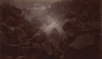 火山口，克萨尔特南戈-危地马拉，1875年。 作者 爱德沃德·迈布里奇