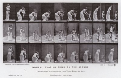 The Human Figure in Motion: Woman, placing child on the ground (b/w photo) 作者 爱德沃德·迈布里奇