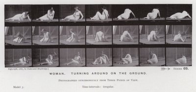 The Human Figure in Motion: Woman, turning around on the ground (b/w photo) 作者 爱德沃德·迈布里奇
