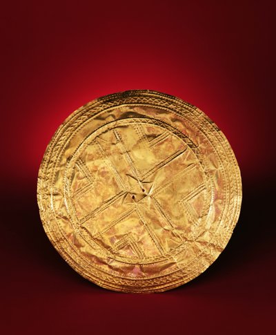 光盘可能用作胸针，来自Tedavnet，County Monaghan，公元前2200-2000（金） 作者 Early Bronze Age