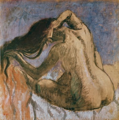 女人梳理她的头发，1905-10（纸上粉彩） 作者 埃德加·德加