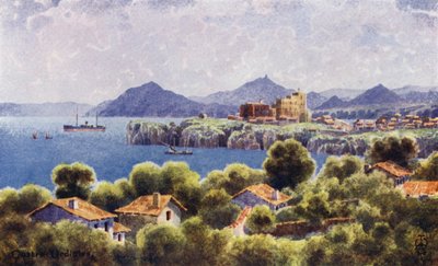 西班牙北部：卡斯特罗·乌迪亚莱斯 (Castro Urdiales)，毕尔巴鄂海岸线（有色会员） 作者 埃德加 TA 威格拉姆