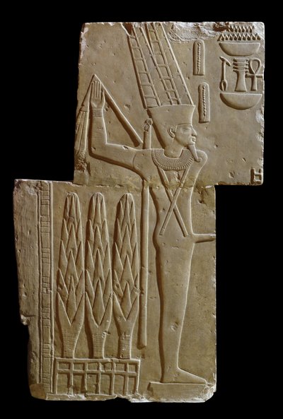 神闽（石灰石）的救济 作者 Egyptian