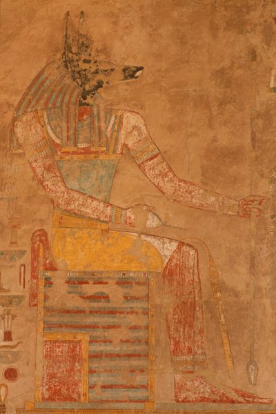 阿努比斯，女王哈特谢普苏特太平间神庙的死神（公元前1503-1482）（画石灰石） 作者 埃及第十八王朝