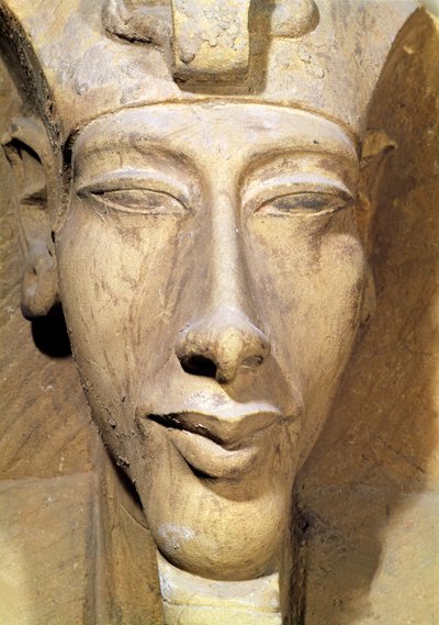 Amenophis IV（Akhenaten）（公元前1364-1347）的半身像，来自阿蒙神庙，卡纳克，公元前135-3-1337（砂岩）（详细） 作者 埃及第十八王朝