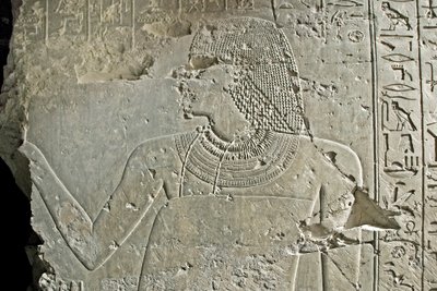 Egyptian antiquitis: representation of vizir Ramose. Low relief of his Tomb (18th dynasty). Luxor, Thebes, Tomb of Nobles Egypt 作者 埃及第十八王朝