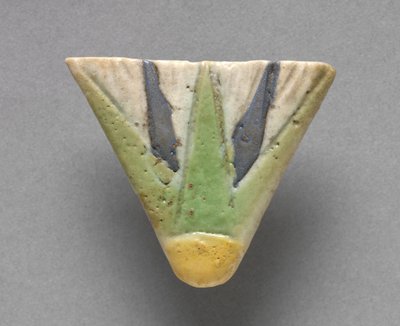 莲花项链码头，约公元前1391-1337年 作者 埃及第十八王朝