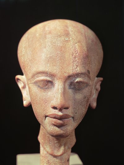 国王阿肯那顿（公元前1353-1337）女儿的肖像半身像c.1375 BC（另见160148） 作者 Egyptian 18th Dynasty