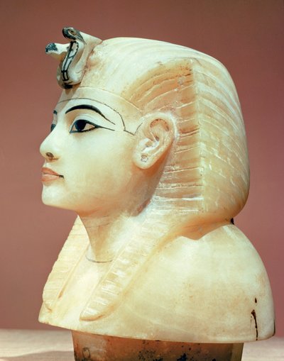 来自Tutankhamun墓（公元前1370-52）新王国（雪花石膏）的其中一个罐头瓮的塞子 作者 Egyptian 18th Dynasty