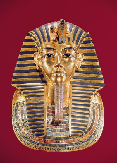 图坦卡蒙的丧葬面具（公元前1373-1352）c.1336-1327 BC，新王国（黄金镶嵌半宝石） 作者 埃及第十八王朝