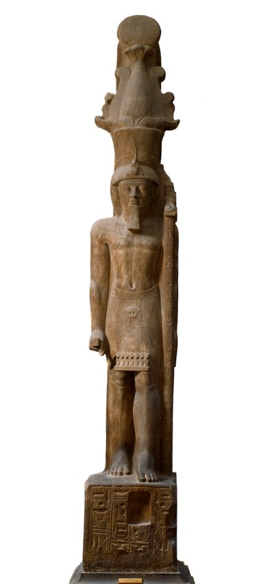 埃及古物：第十九王朝法老塞提二世（塞提或塞提）（公元前1200-1194年）的粉色格雷斯雕像，手持带有阿蒙神标志的权杖，尺寸：465厘米。465厘米。都灵埃及博物馆。 作者 埃及第19王朝
