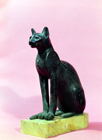 猫的雕塑，晚期（青铜）。 作者 埃及第26王朝