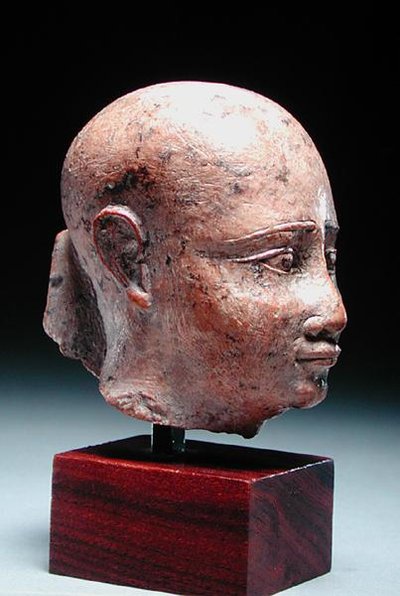 男性头像，约公元前350年（石灰岩）（另见185236）。 作者 埃及第30王朝