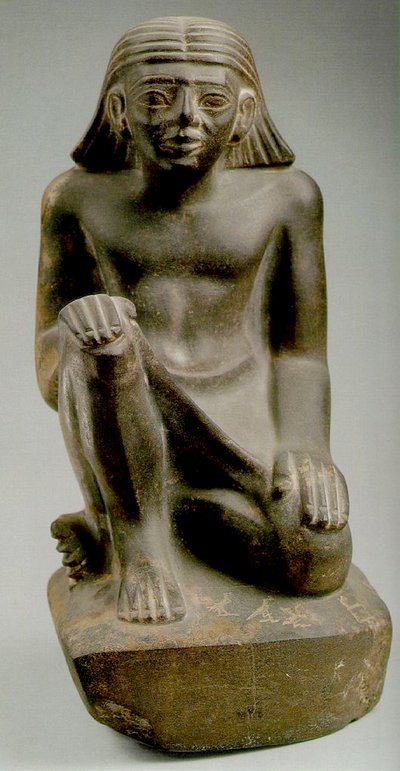 Tjau王子坐着（greywacke） 作者 Egyptian 6th Dynasty