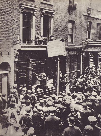 袭击1914年在伦敦的德国商店 作者 英国摄影师