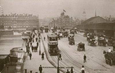 Blackfriars Bridge，伦敦 作者 英国摄影师