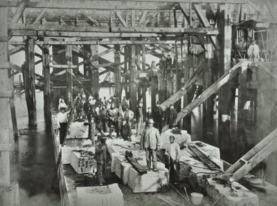Blackfriars Bridge：建筑工人，1869年 作者 英国摄影师