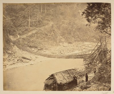 横跨 Teesta 河的甘蔗吊桥，前往布坦。 

大吉岭的景色，1870 年代 作者 英国摄影师