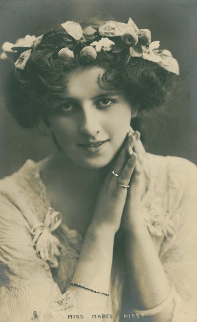 舞台名人：Mabel Hirst小姐，c.1903-08 作者 英国摄影师