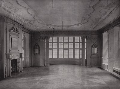 Drawing-Room, looking into Bay, Ashorne Hill House, near Leamington, England (b/w photo) 作者 英国摄影师