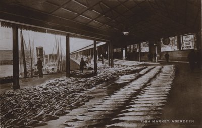Fish Market, Aberdeen, Scotland (b/w photo) 作者 英国摄影师