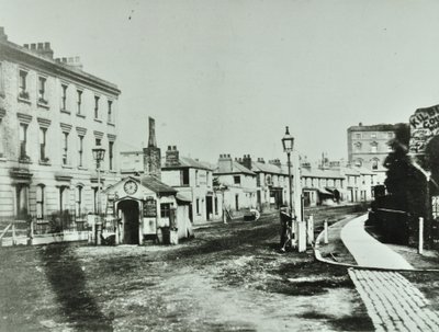 位于Kilburn高速公路南端的Kilburn收费站，由Kilburn Priory，Camden图书馆，1875年交汇处 作者 英国摄影师