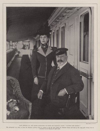 国王爱德华七世和女王亚历山德拉登上他的Majestys Yacht Victoria和Albert 作者 英国摄影师