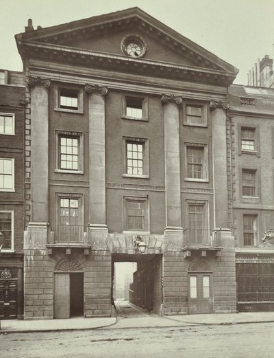 中殿门楼，1885年 作者 英国摄影师
