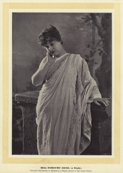 Dorothy Dene小姐：一项研究 作者 English Photographer