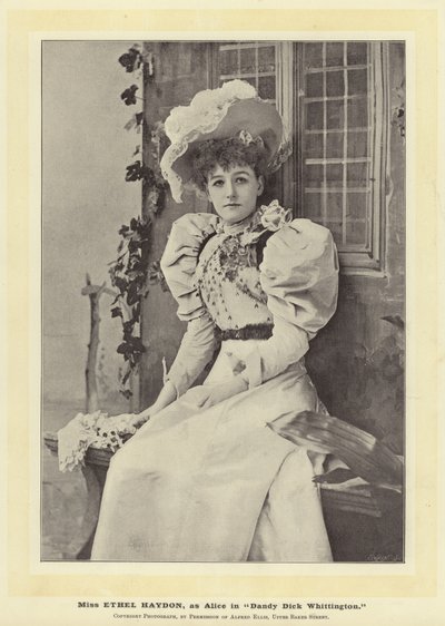 Ethel Haydon小姐，作为Dandy Dick Whittington的爱丽丝 作者 English Photographer