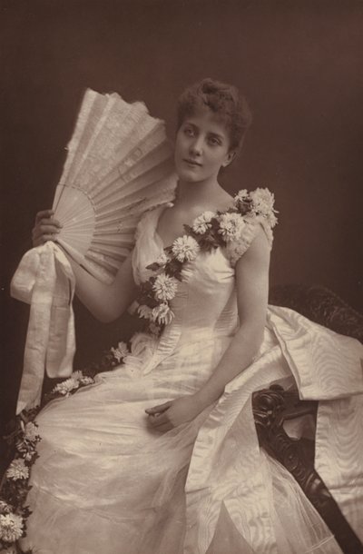 Maude Millett小姐 作者 英国摄影师